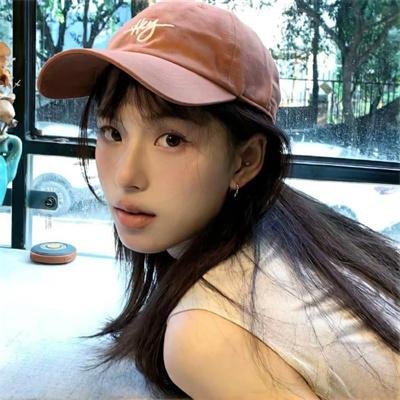 湖畔春光